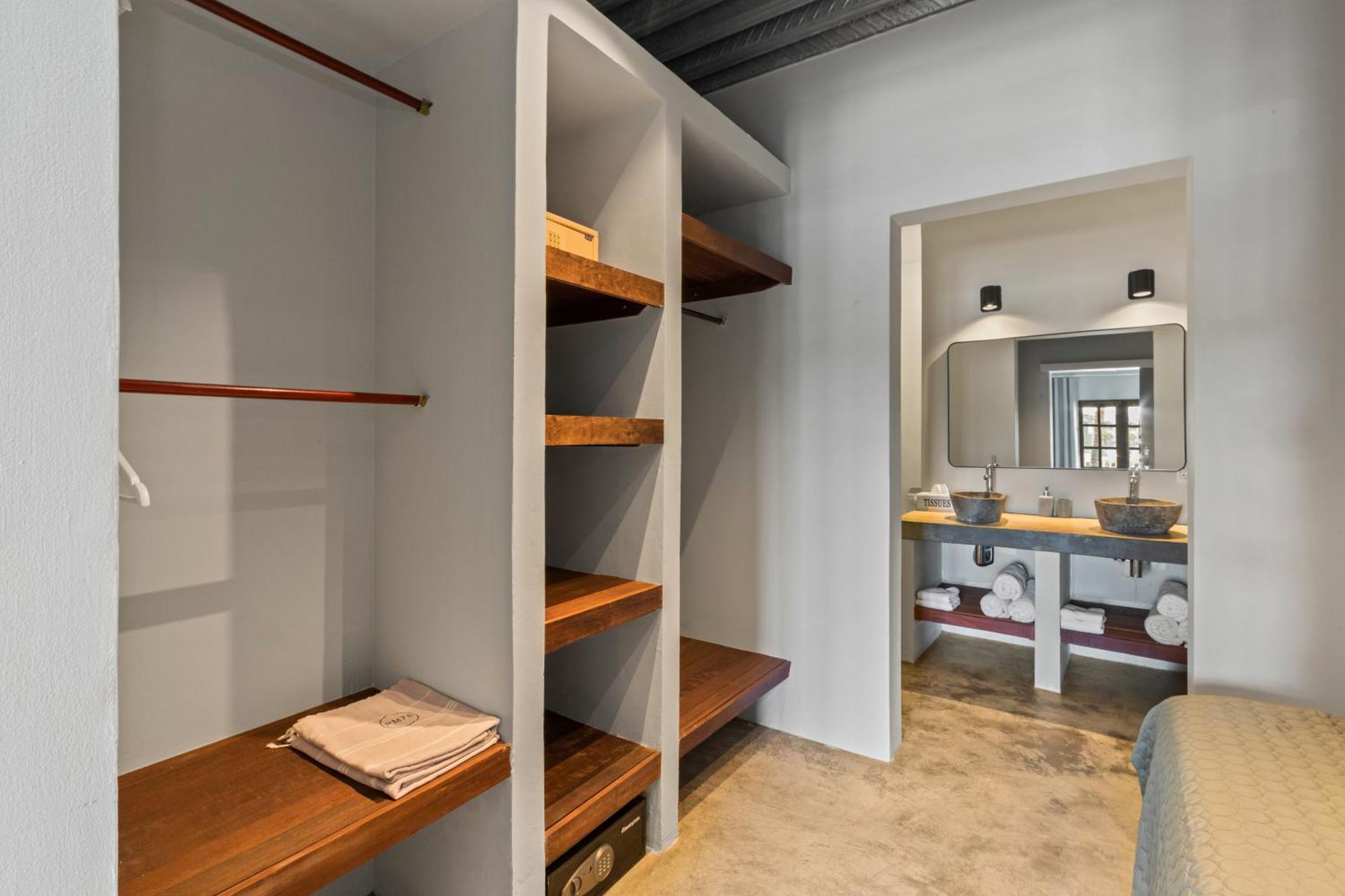 Pm78 Boutique Apartments Виллемстад Экстерьер фото