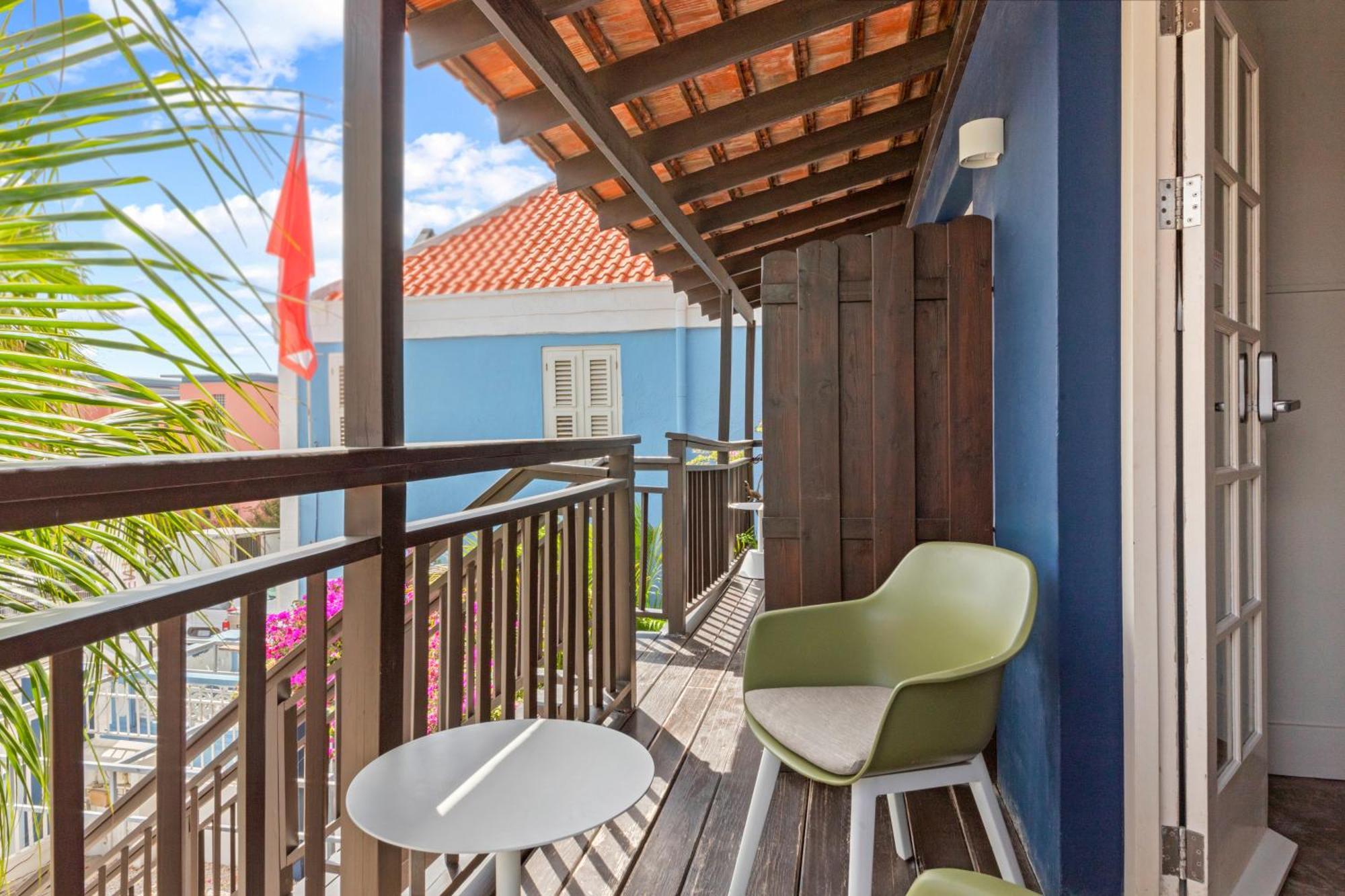 Pm78 Boutique Apartments Виллемстад Экстерьер фото
